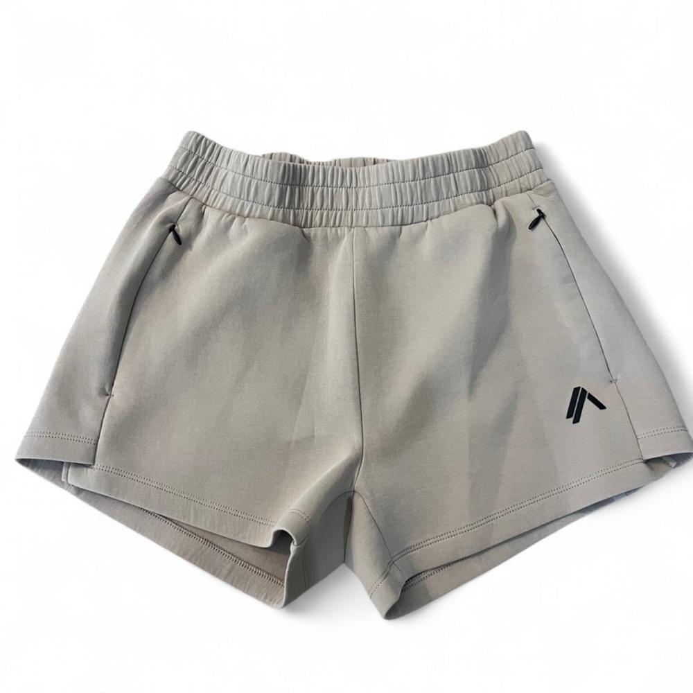 Alphalete tan shorts